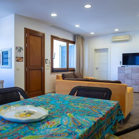 Perla Marina Villa มารีนาดิมอดิกา ภายนอก รูปภาพ